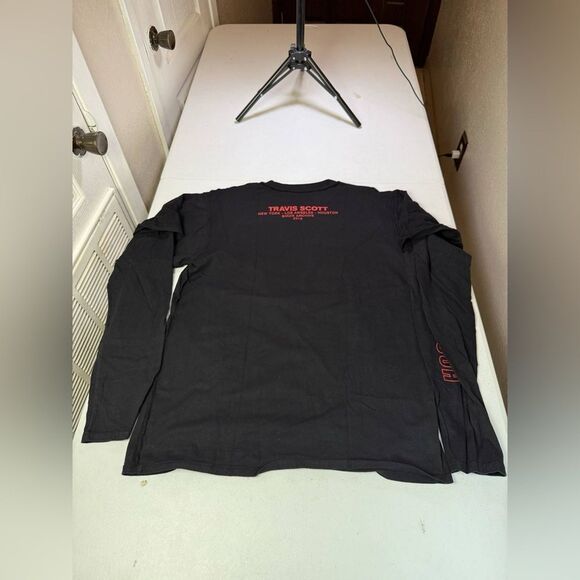 Travis Scott
Travis Scott Birds in the trap pop up Sz M - Picture 5 of 10